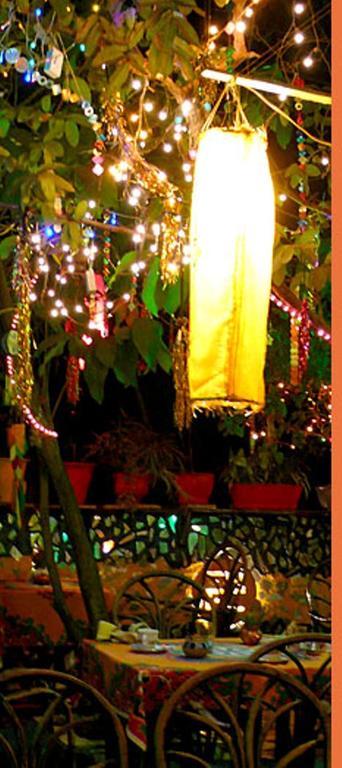 The Indian Kitchen Hotell Calangute Exteriör bild